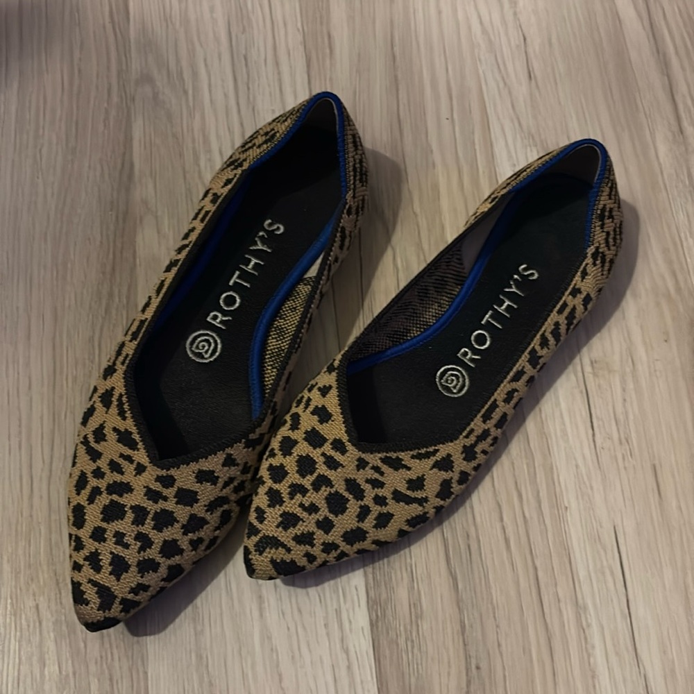 Rothy's Women's Leopard Pointed Toe Flats - Tan/Black